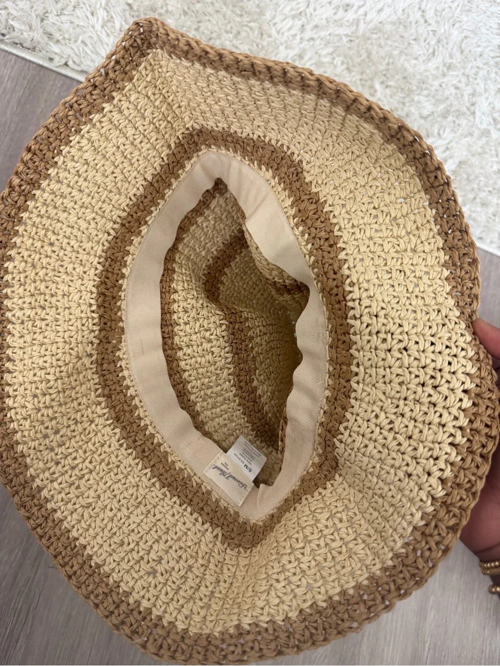 Universal Thread Beige and Brown Crochet Sun Hat